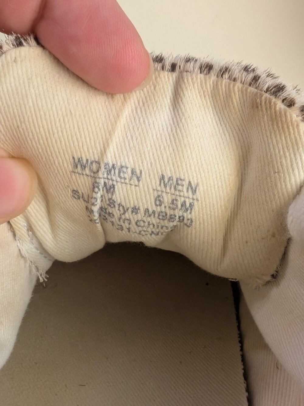 Madewell Sidewalk Low-Top Sneakers in Spotted Calf Hair. Women's Size 8 - Picture 5 of 6